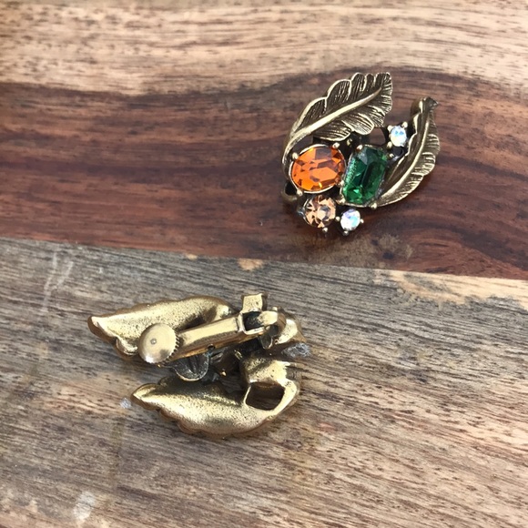 Vintage Rhinestone Clip-On Earrings - Picture 2 of 3